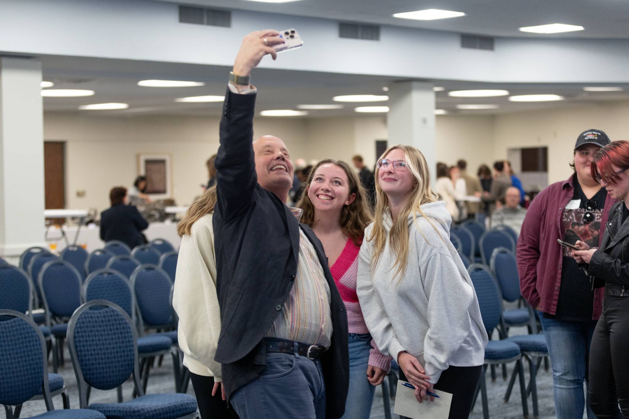 Dee Bradley Baker Photo